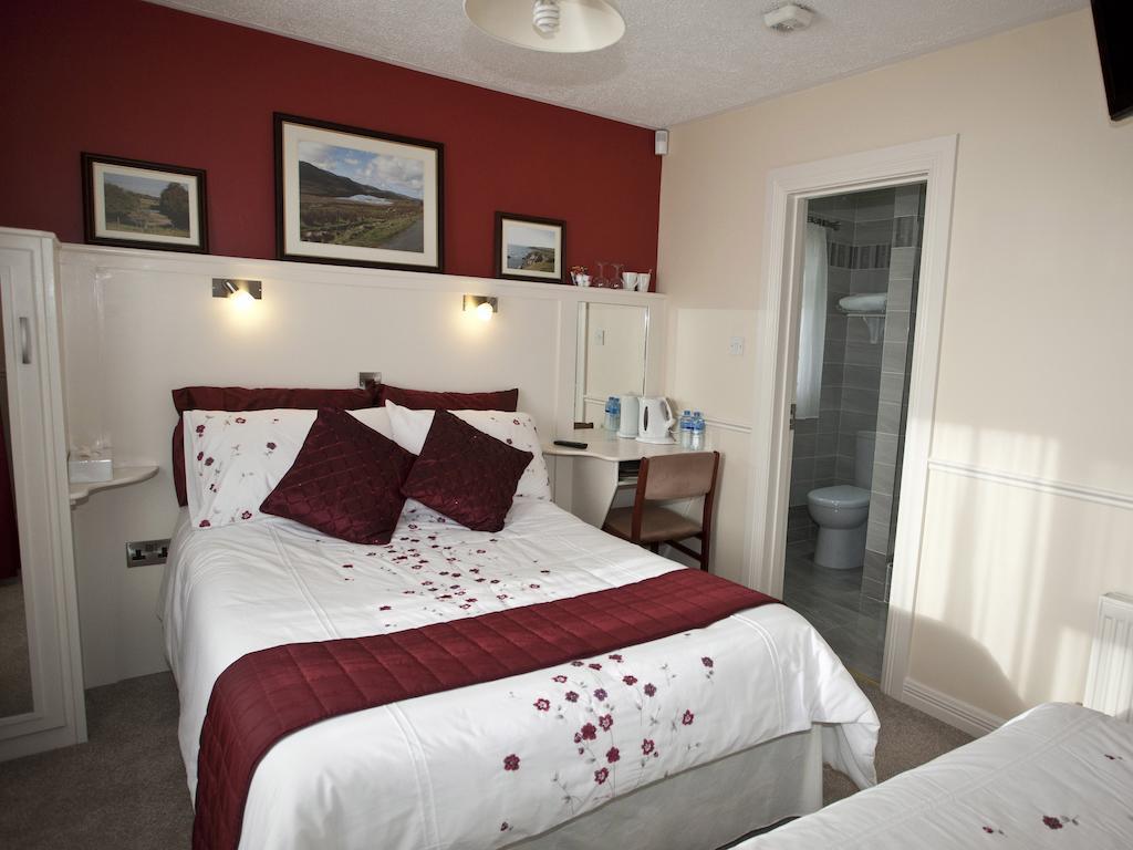 גלנטיס Avalon House B&B חדר תמונה
